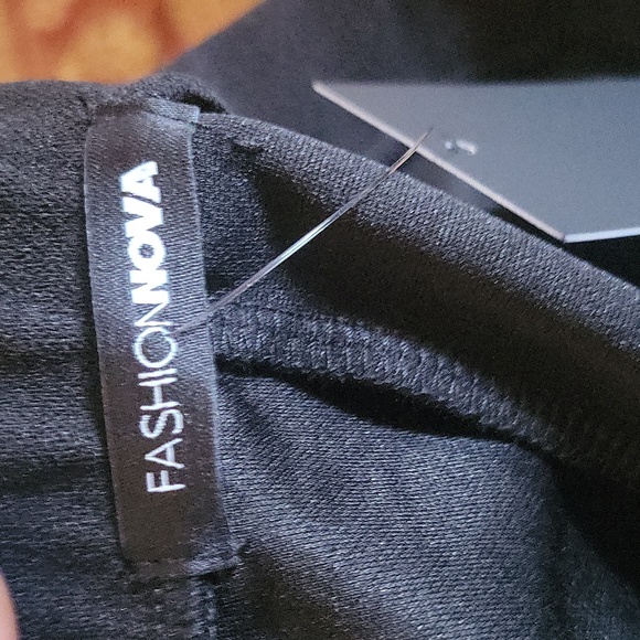 💜💜 Rebecca Ruffle Skirt 💜💜 - Picture 3 of 4